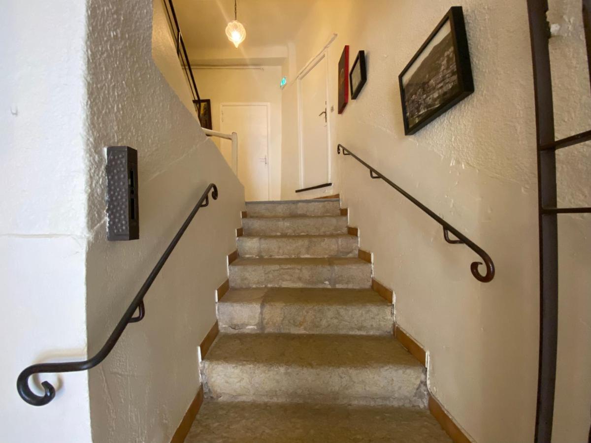 Le Vieux Chateau Aiguines Kültér fotó