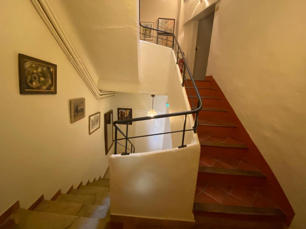 Le Vieux Chateau Aiguines Kültér fotó