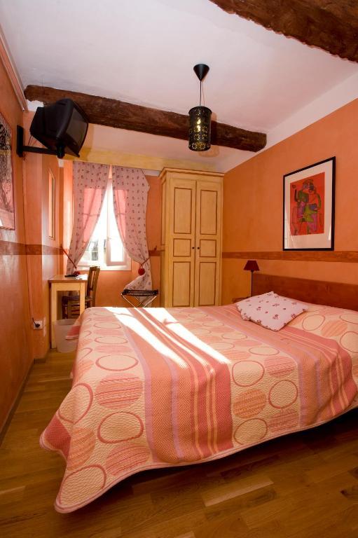 Le Vieux Chateau Aiguines Szoba fotó