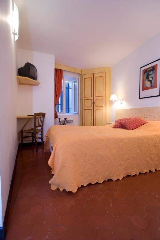 Le Vieux Chateau Aiguines Szoba fotó